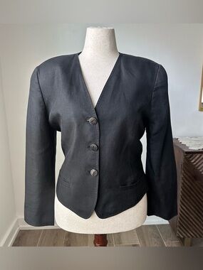 Linda Allard Ellen Tracy Black V-Neck Linen Three-Button Tailored Blazer
